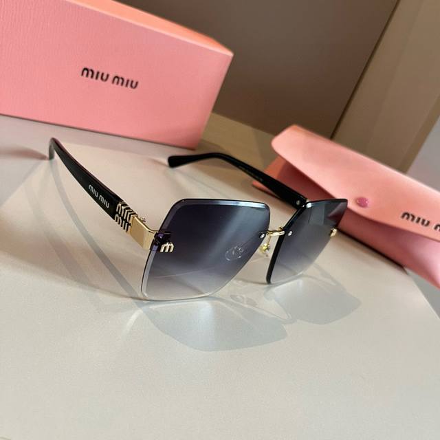 Miu Miu's new sunglasses, high-end frameless sunglasses for women, UV protection