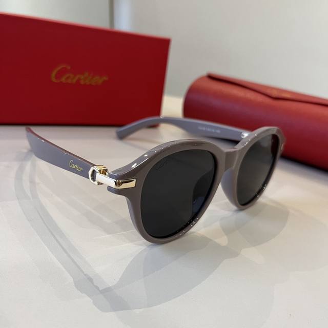 Cartie* Exquisite Cartie Sunglasses, made of metal, PC, with frameless, ultra-li