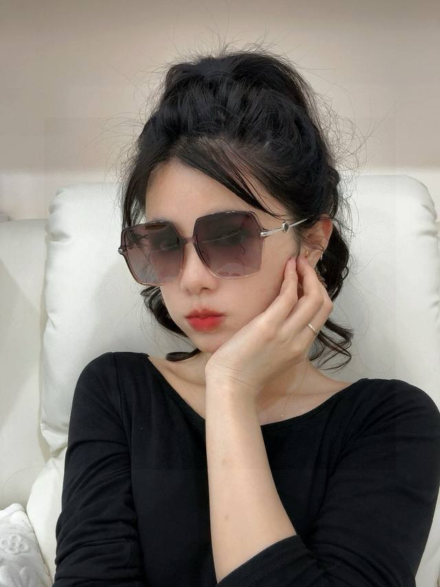 Gucci 2025 Spring New Sunglasses - Popular among online influencers for their st