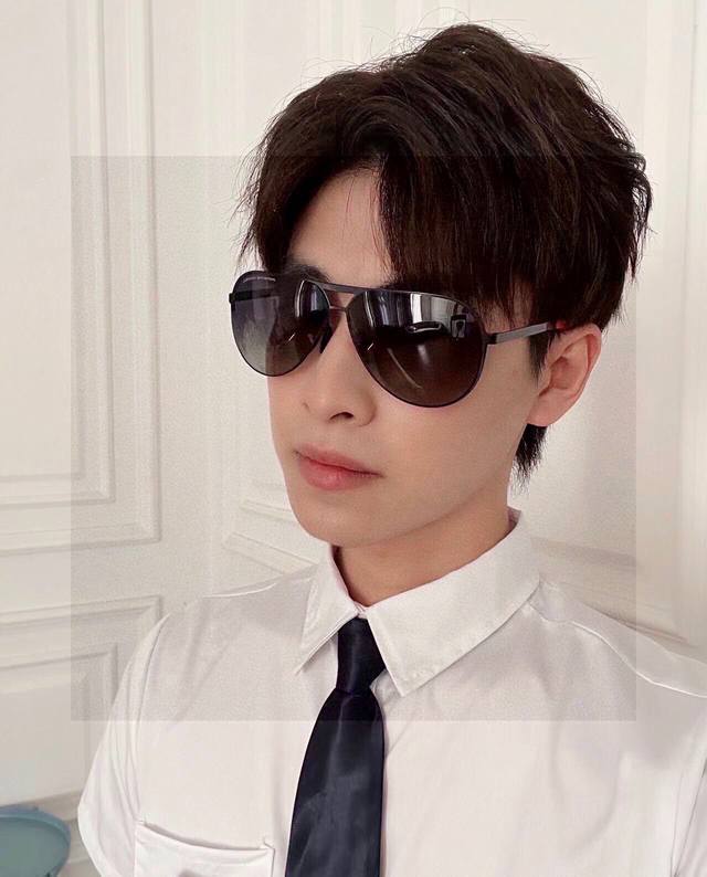 Porsche High-Quality Men's Polarized Sunglasses. Material: High-definition nylon