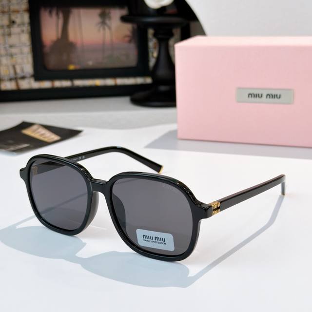 Miu Mi* Model:Mu B01S Size: 55 ports 18-145 Ddd