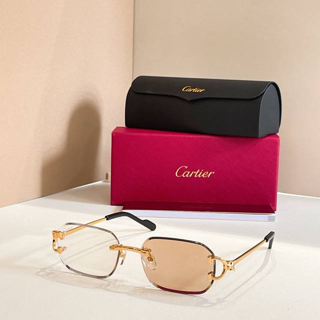 Cartie*Model: Ct0759S Size: 140 Sunglasses, Photochromic Lenses Ddd