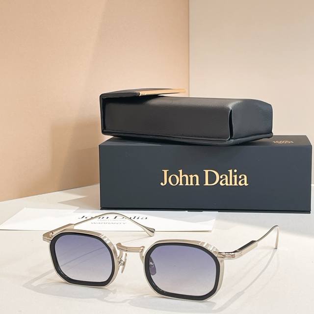 John Daila model: Samuel size: 47 (22-145) Comes with box ~~ Sunglasses, photoch