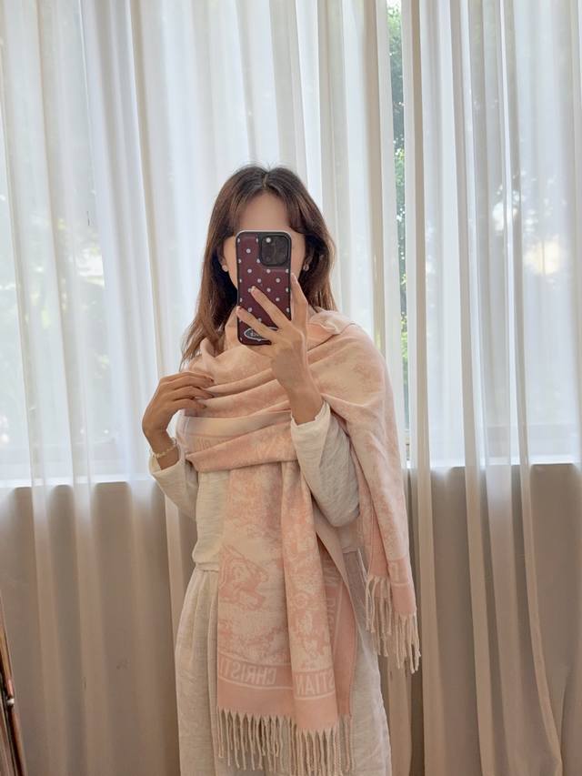 New Arrival! 2025 Autumn/Winter Unisex Scarf, same style as in department stores