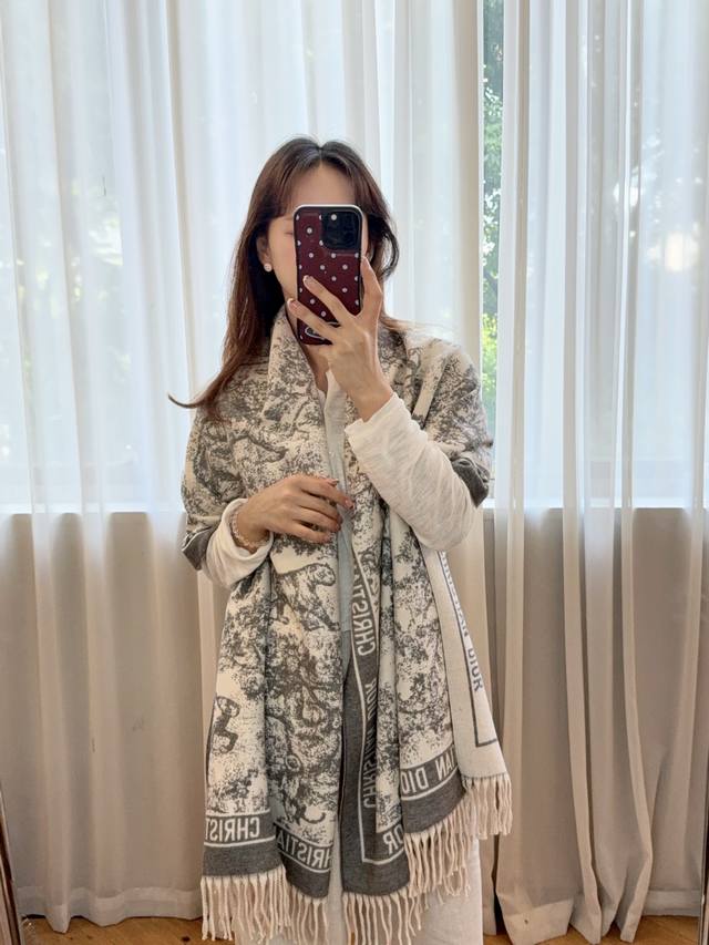 New Arrival! 2025 Autumn/Winter Unisex Scarf, same style as in department stores