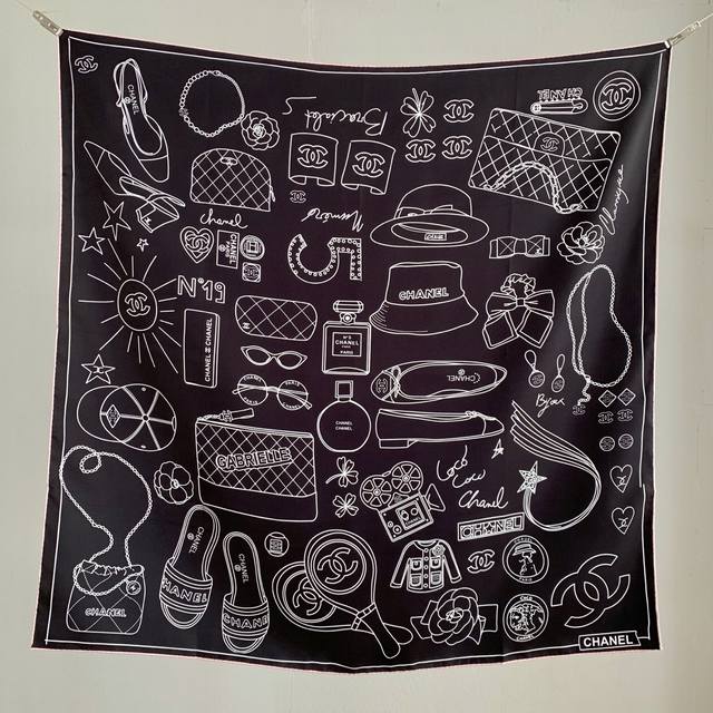 New Arrival! A high-quality Chanel double-sided, same-color, 18 momme hand-rolle