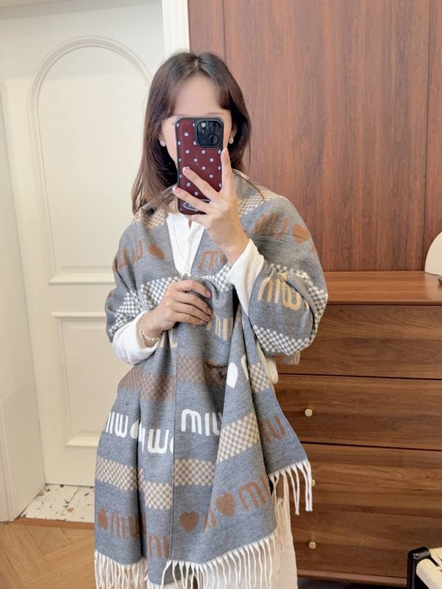 New Arrival! 2025 Autumn/Winter Unisex Scarf, same style as in department stores