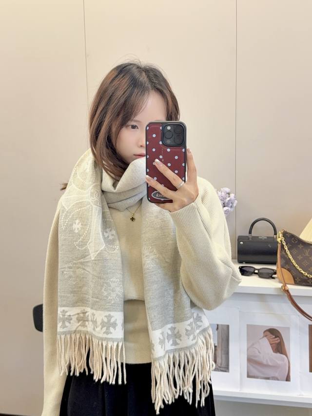 New Arrival! 2025 Autumn/Winter Unisex Scarf, same style as in department stores