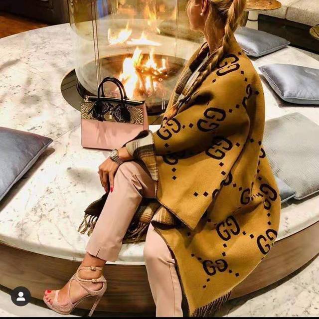 Original factory production, G G cape. This is a Scottish-style, double-sided, h