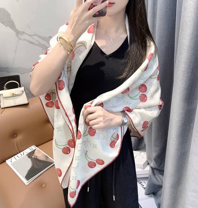 Louis Vuitton x Tm Monogram Cerise 140 Silk and Wool Handkerchief ( 140, Double-