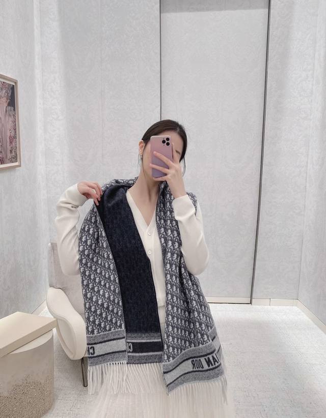 Dior's latest Oblique print scarf reinterprets the classic Dior logo with a mode