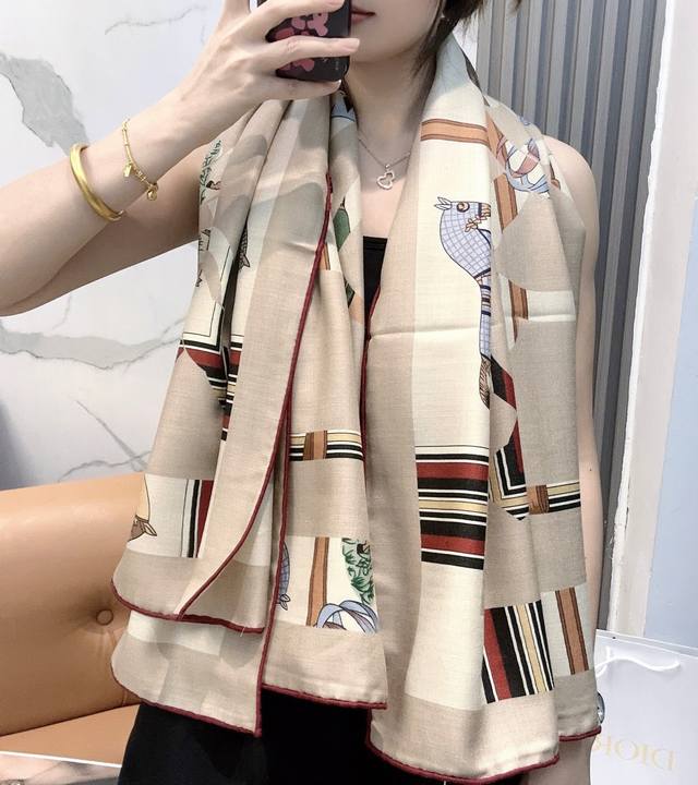 Hermes New Arrival: This eye-catching accessory from Hermes' Spring/Summer 2025