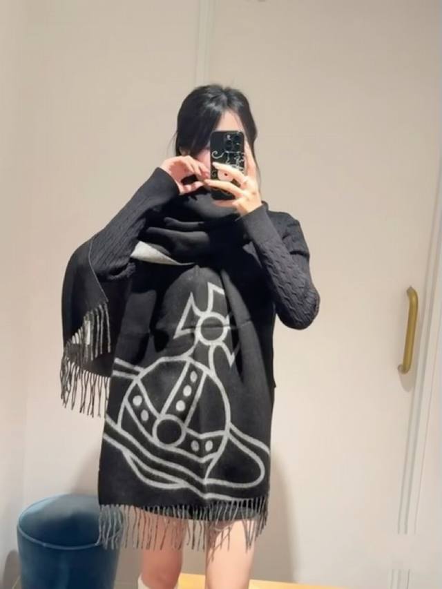 Original Quality! British Punk Godmother Ddd's favorite Saturn logo. In spirit,