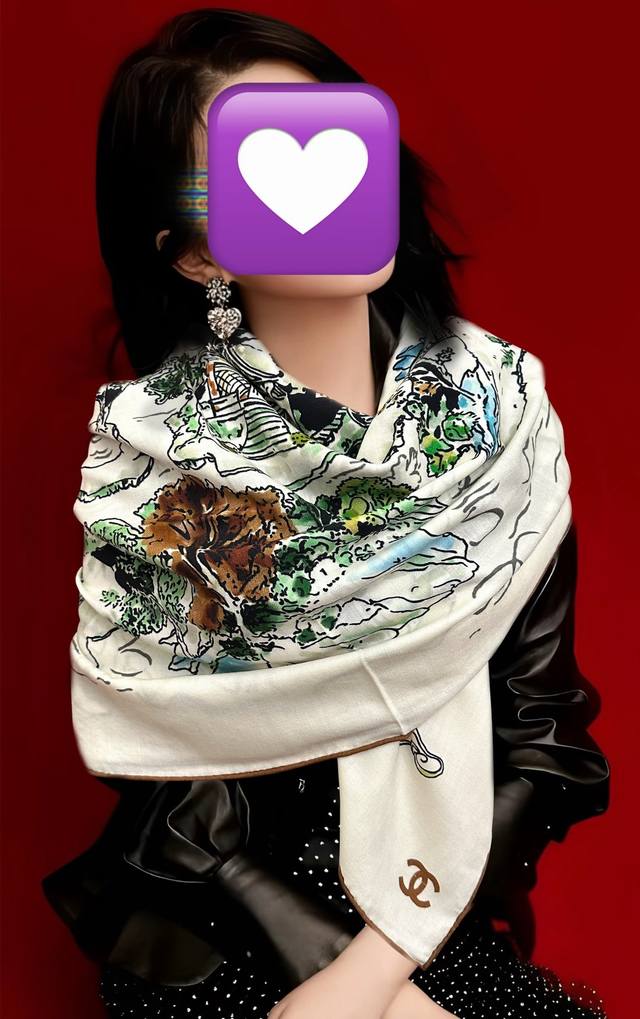 New 2025 Chanel - So beautiful! The classic double-sided, same-color design exud