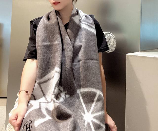 Hermes highly recommended! Made of incredibly warm, soft, and skin-friendly wool