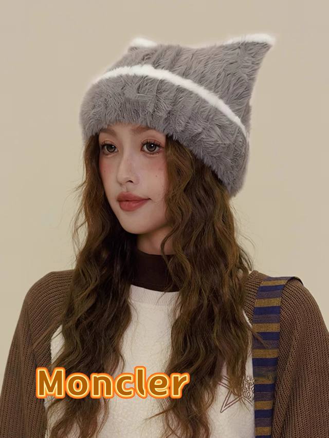 Moncler Sweet and Cute Cat Ear Plush Hat for Women, New Winter Style, Warm, Ear