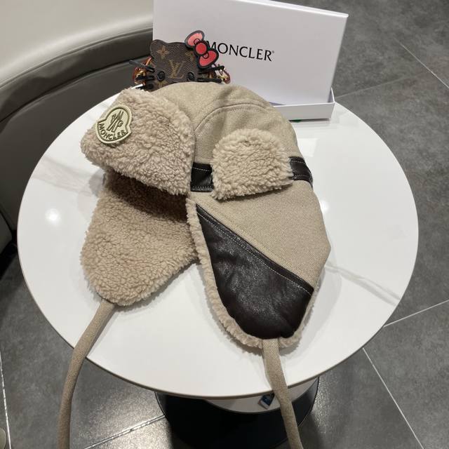 Moncler 2025 Winter Cold Protection Earmuff Thick Fleece Warm Lei Feng Hat Women