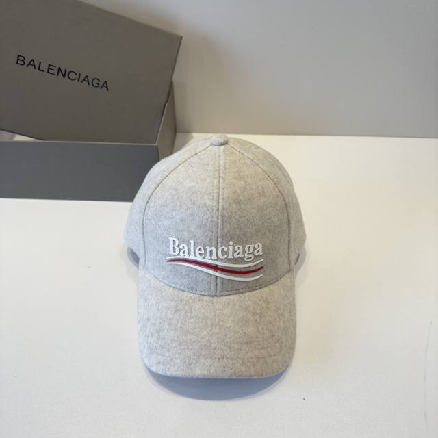 Balenciaga's new logo baseball cap, cool colors, different styles for men and wo