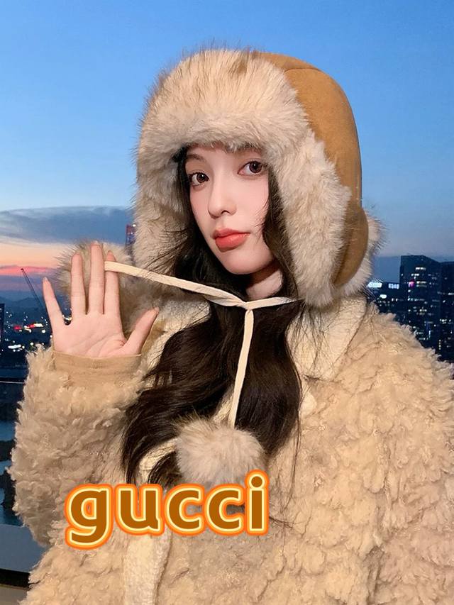 Gucci Women's Hat, Autumn/Winter, Fleece-lined, Thick, Warm, Ear-protecting, Lei
