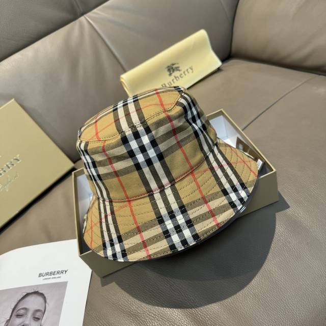 Comes with a tote bag. A classic Burberry bucket hat, top-quality replica, 1:1 m
