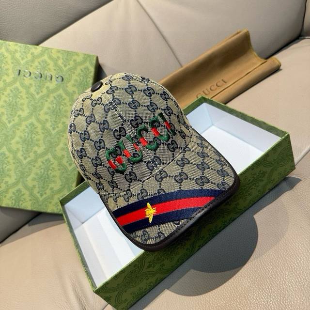 Comes with box and tote bag. New Gucci baseball cap, 1:1 replica, heavy embroide