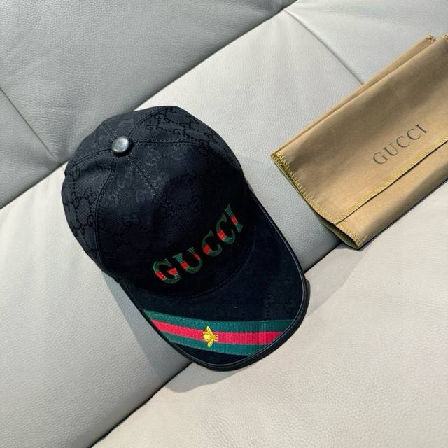 Comes with box and tote bag. New Gucci baseball cap, 1:1 replica, heavy embroide