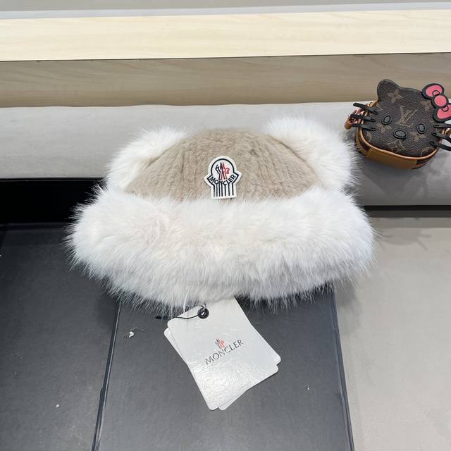 Moncler Women's Fleece Hat, Autumn/Winter, Thickened Fleece-Lined Pullover Hat,