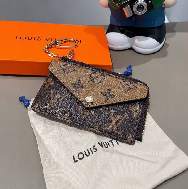 Exclusive New Arrival: LV Classic Monogram Card Holder, Bag Charm, Multifunction