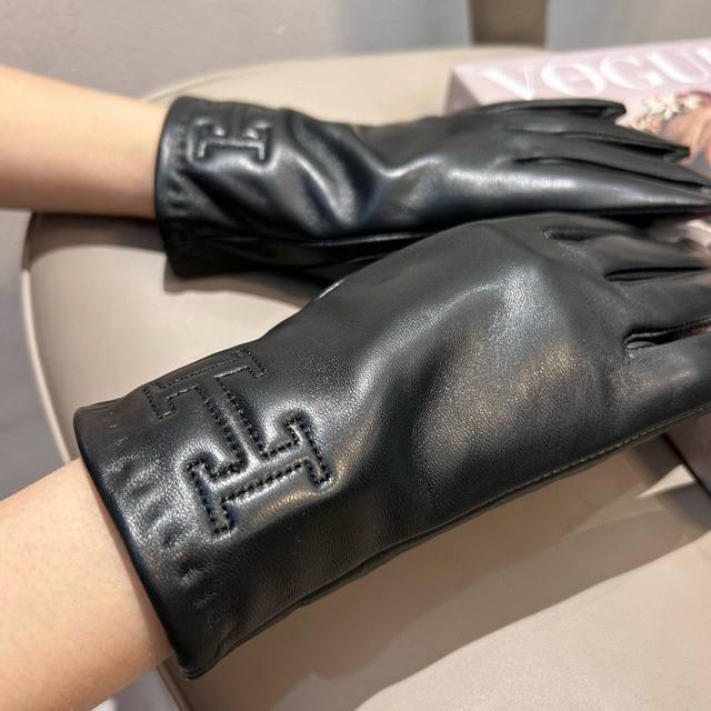 2025 New Exclusive First Release Touchscreen Gloves, Hermes Original Quality, Of
