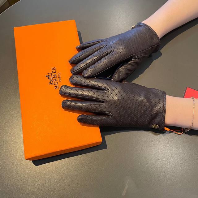 2025 New Exclusive First Release Touchscreen Gloves, Hermes Original Quality, Of