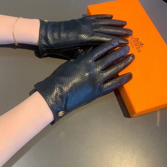 2025 New Exclusive First Release Touchscreen Gloves, Hermes Original Quality, Of