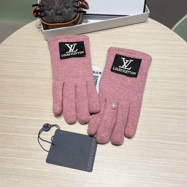 Louis Vuitton Korean Pink Wool Knitted Gloves Women's Winter Ins Warm Cycling Gl