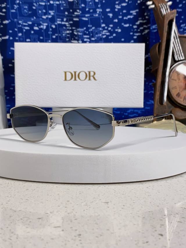 Dior 2025 New Style Sunglasses, Stylish Metallic Cd Logo Cannage Oval Frame Sung