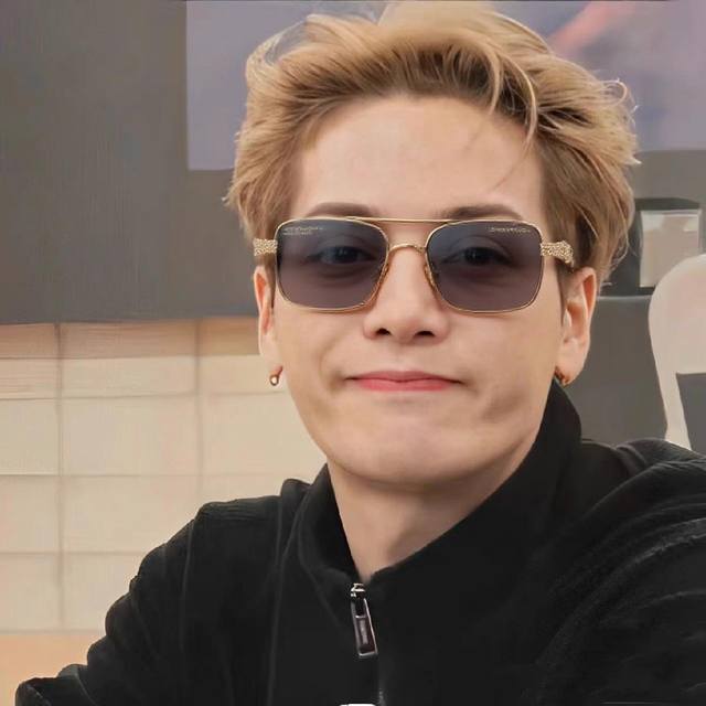 Porsche 2025 New Model Polarized Sunglasses for Driving, Men's Polygonal Sunglas