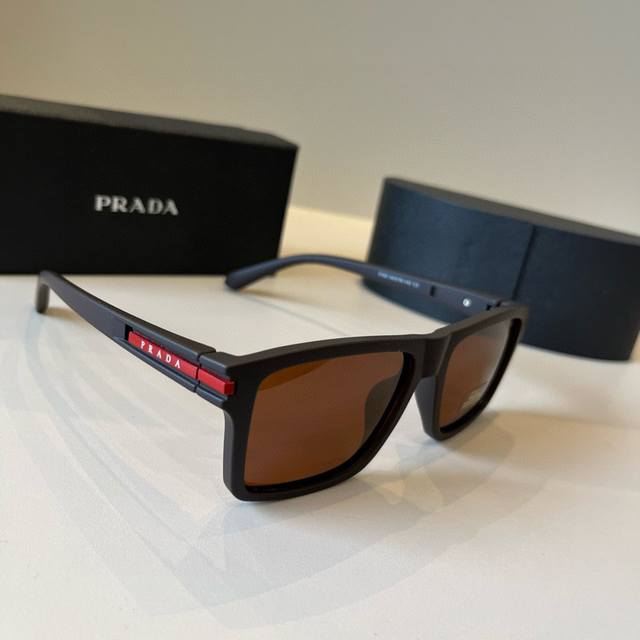 Prada New Sunglasses for Men and Women (Ddd)