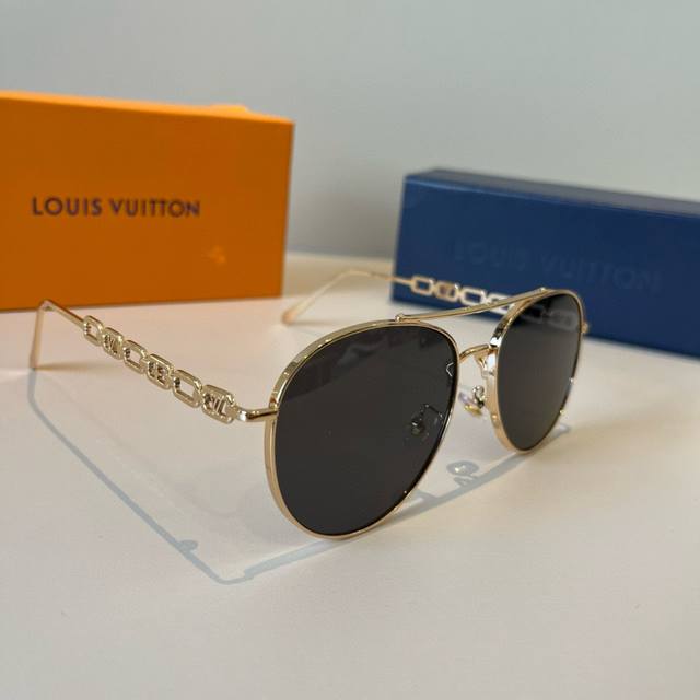 Louis Vuitton New Release Sunglasses (Ddd) Unisex