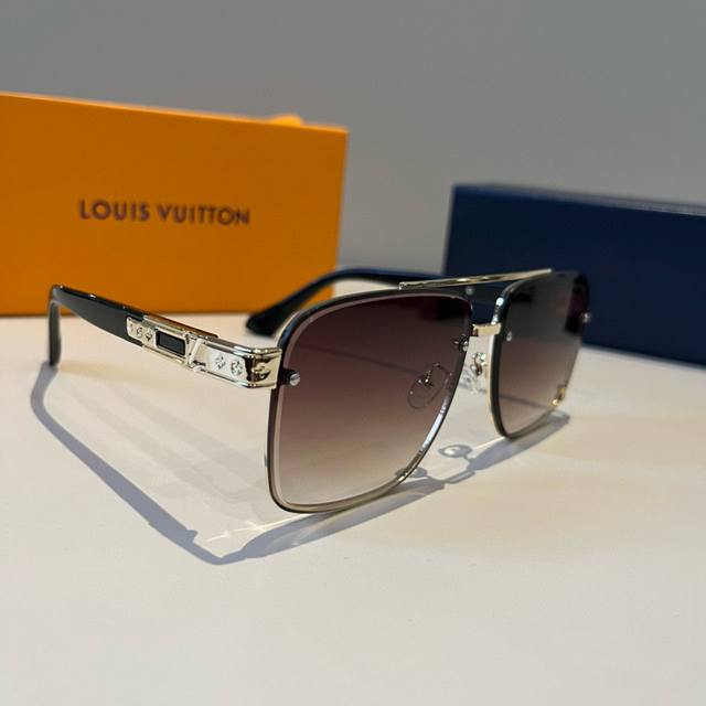 Louis Vuitton New Release Sunglasses (Ddd) Unisex