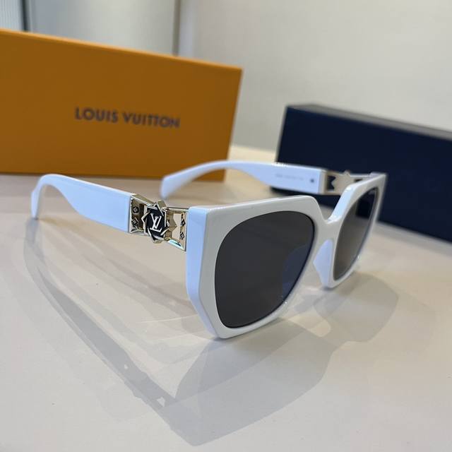 Louis Vuitton sunglasses, face-shaping sunglasses, high-end and lightweight.
