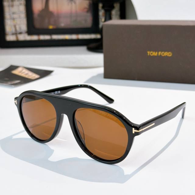 Tom For* Model: Ft1047 Size: 54 ports 18-145 Ddd