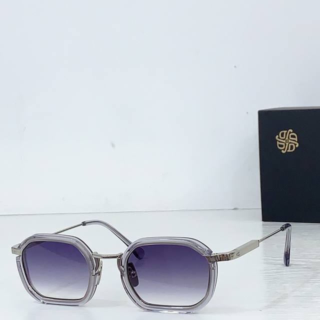 John Dalia Mod: Janet Size: 47 ports 22-145 Ddd