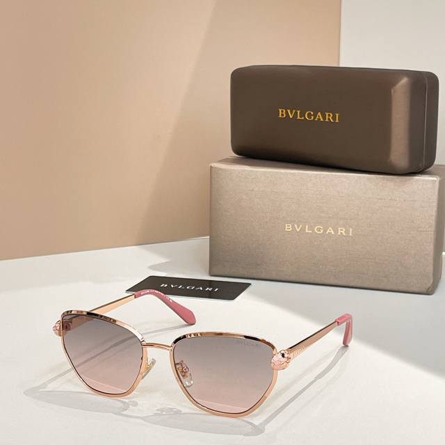 Bvlgar*Model: Bv50045U Size: 54 ports 16-140 Ddd