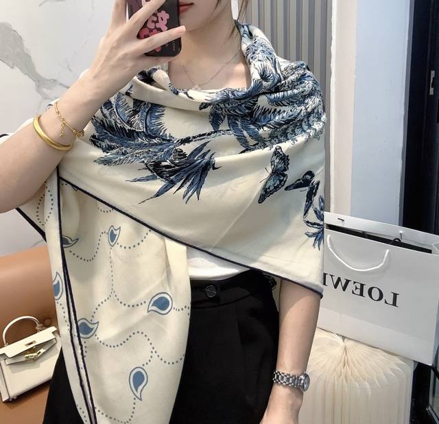 Dior "Saddle Knit" 140cm Shawl. This hand-rolled cashmere and silk blend shawl i