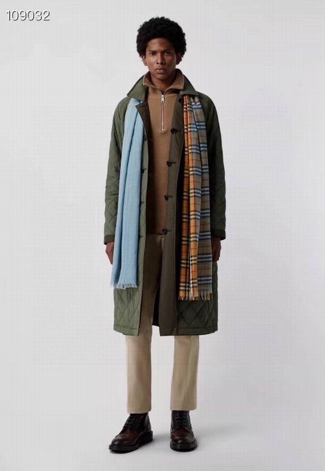 Burberry. Mint Blue Burberry