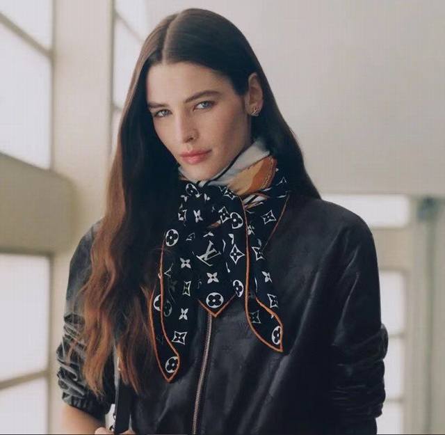 New Lv 2025 Double-sided same color classic elegance~ The new season's fabric is