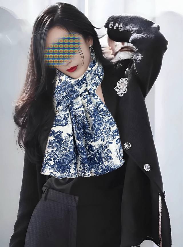 New 2025 Dior reversible tonal animal jungle scarf, the most popular floral patt