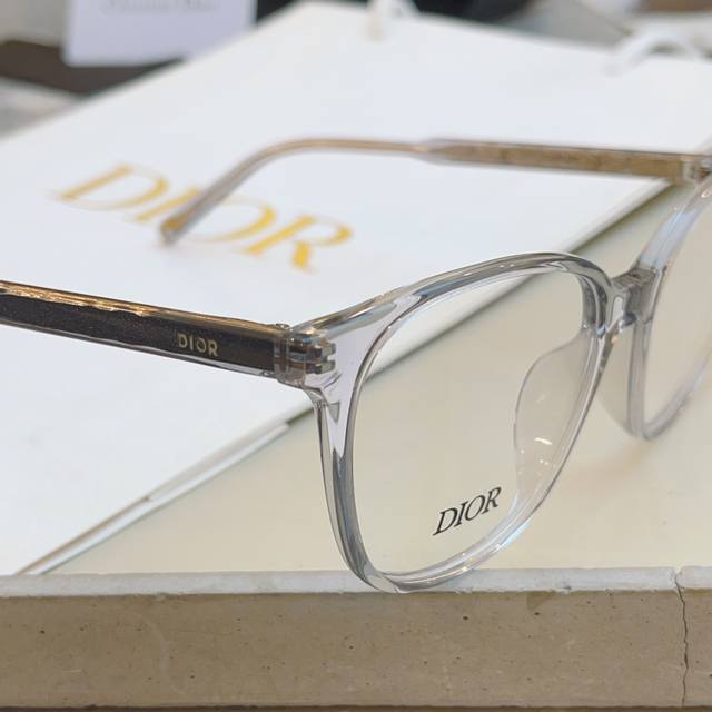Dio* New Dior Eyeglasses Frame, Model: Indior Os1I, Size: 52 (18-145)