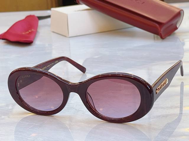 Gucc* Gucci new sunglasses, Model: Gg1587S, Size: 53