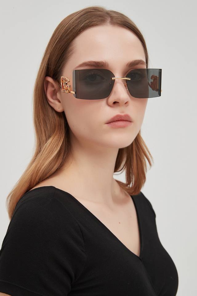 Dolce & Gabban*Model: Dg4499Size: 61 ports 17-128 DDD