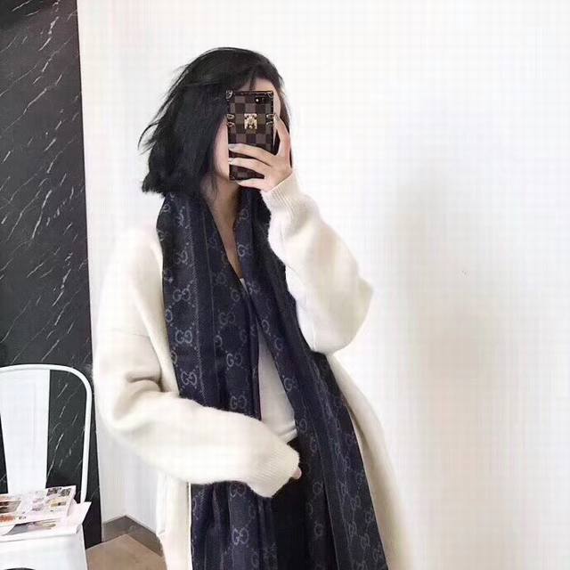 Super beautiful! Gucci classic cashmere brushed long scarf, I chose the 3 color