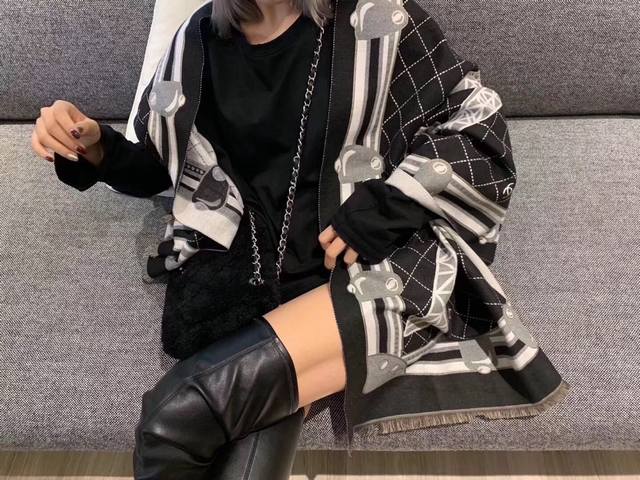 Chanel Eiffel Tower Winter New Designer Scarf, soft and warm faux cashmere, dou